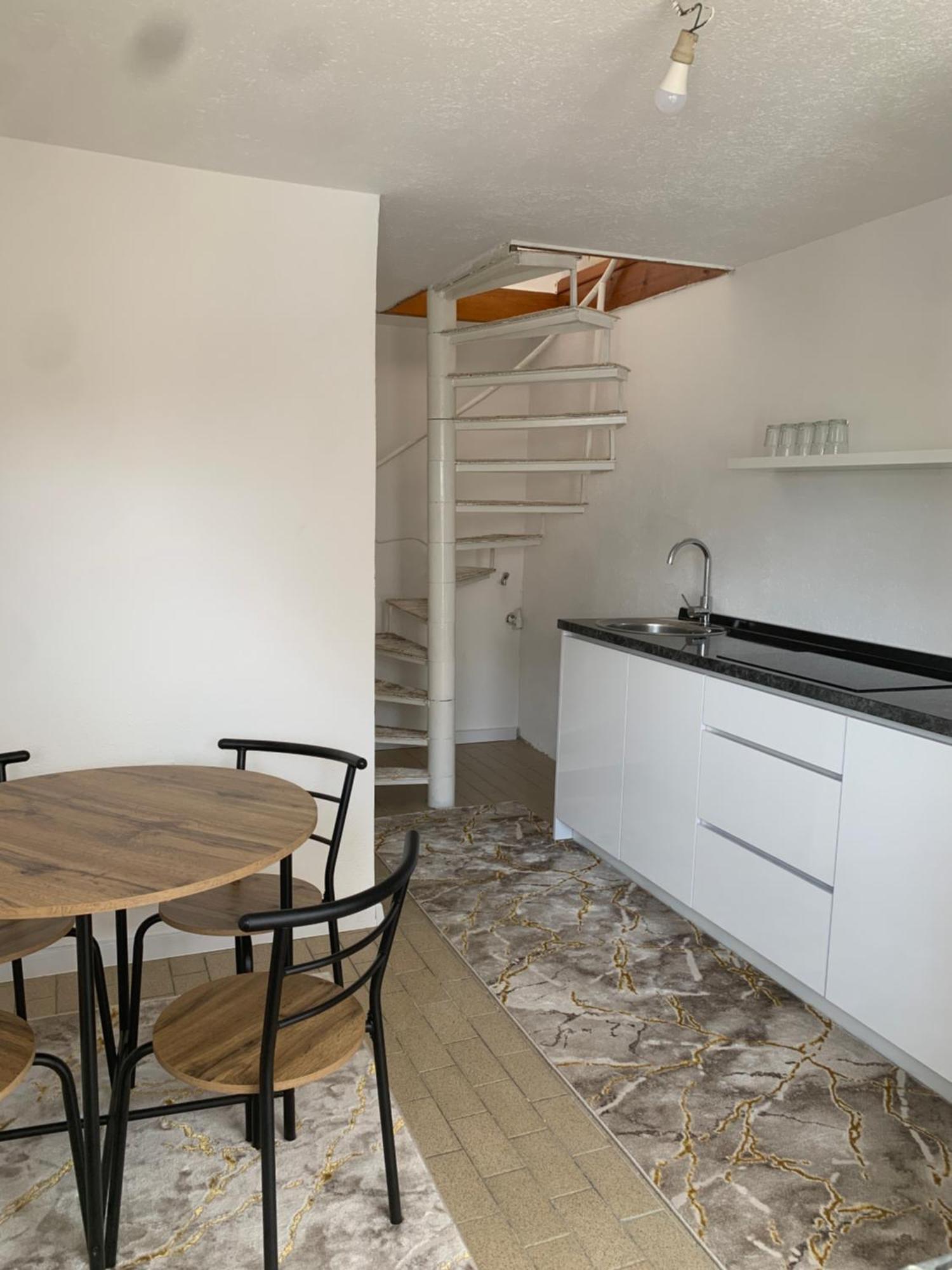 Little Heaven Free Parking Apartment ซาราเยโว ภายนอก รูปภาพ